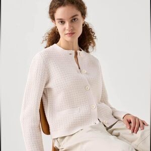 NWOT Uniqlo Short Jacket - size M